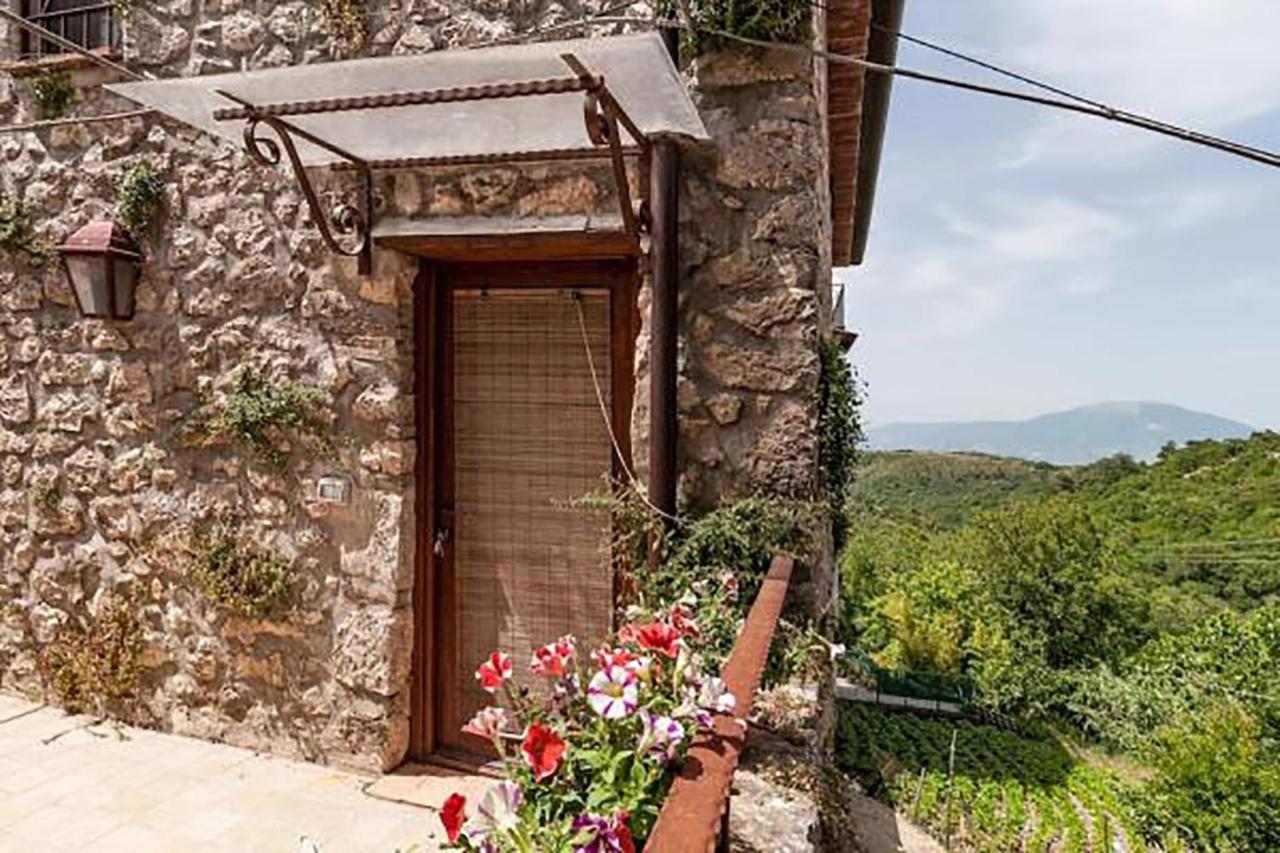 B&B Milleunapietra Romantic Guest House Ausonia Екстериор снимка