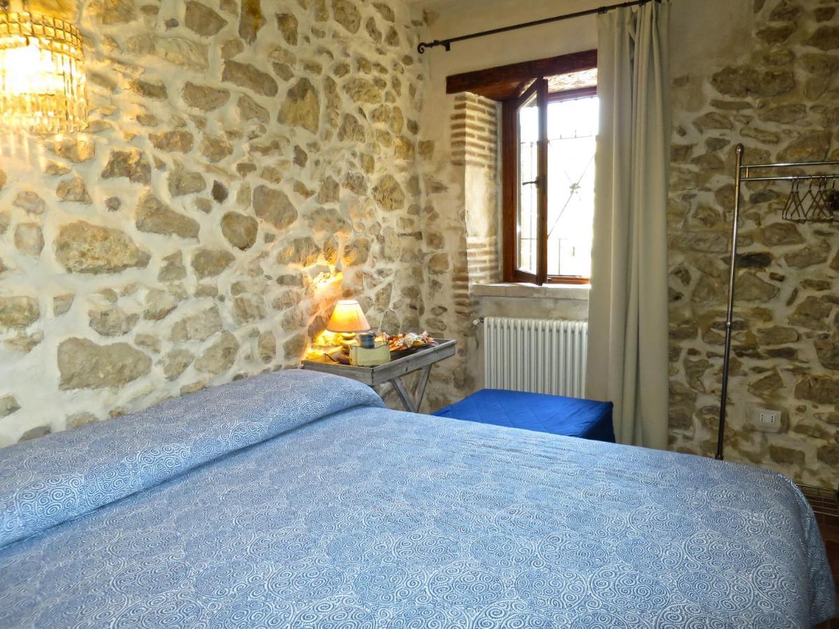 B&B Milleunapietra Romantic Guest House Ausonia Екстериор снимка