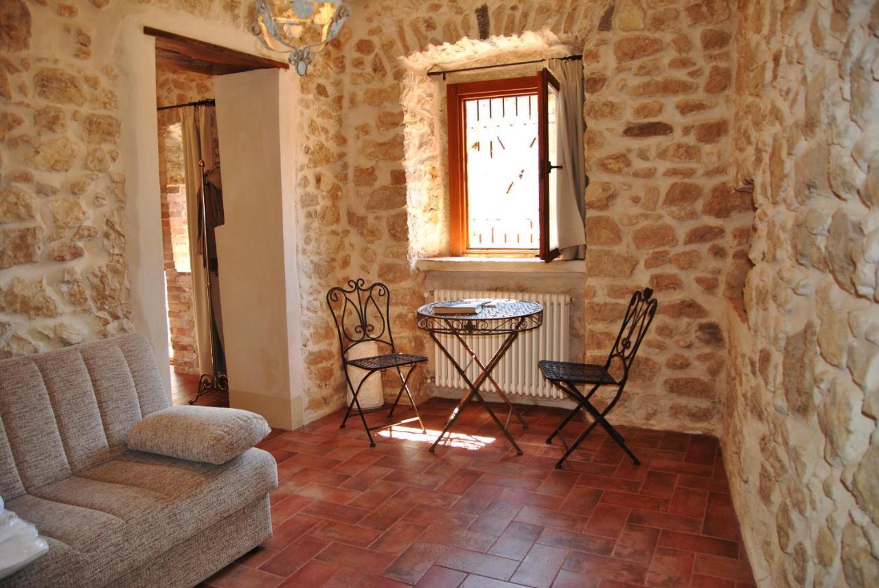 B&B Milleunapietra Romantic Guest House Ausonia Екстериор снимка