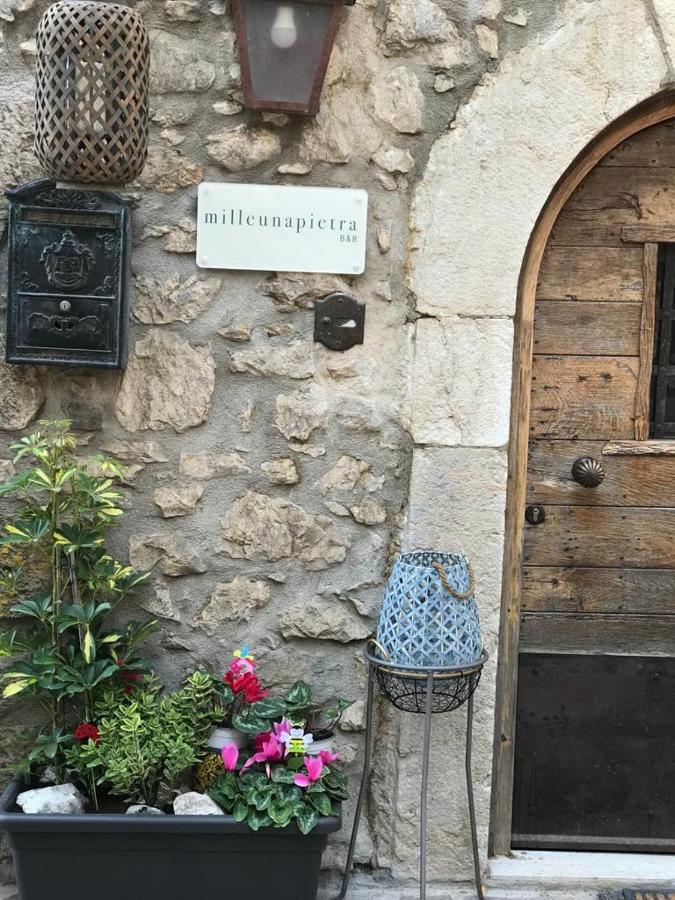 B&B Milleunapietra Romantic Guest House Ausonia Екстериор снимка