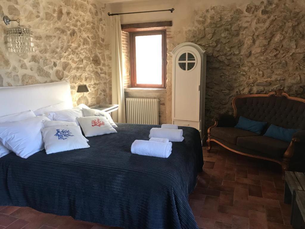 B&B Milleunapietra Romantic Guest House Ausonia Екстериор снимка