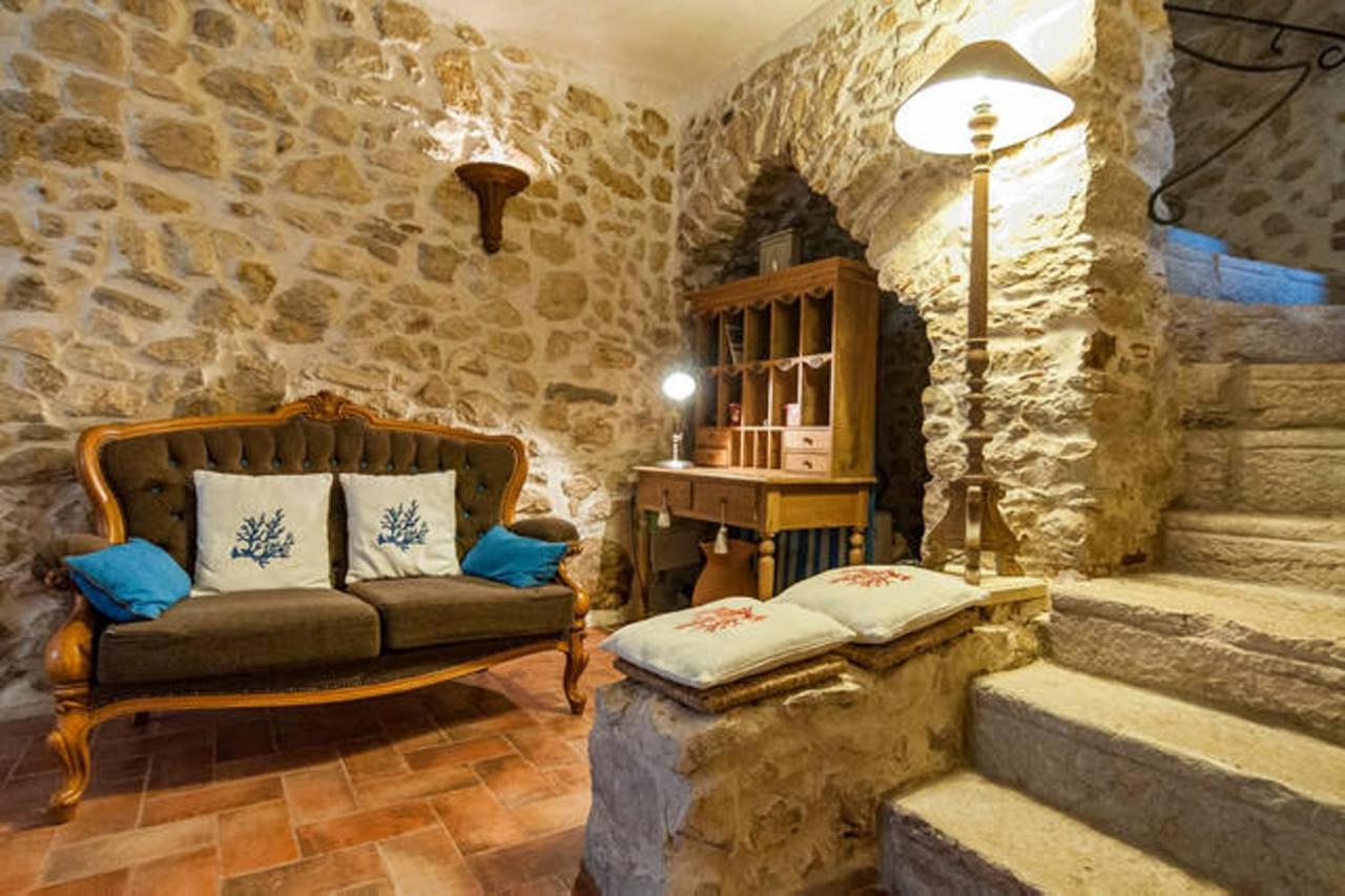 B&B Milleunapietra Romantic Guest House Ausonia Екстериор снимка