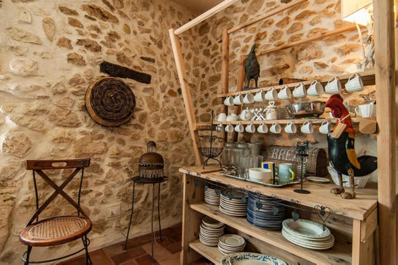 B&B Milleunapietra Romantic Guest House Ausonia Екстериор снимка
