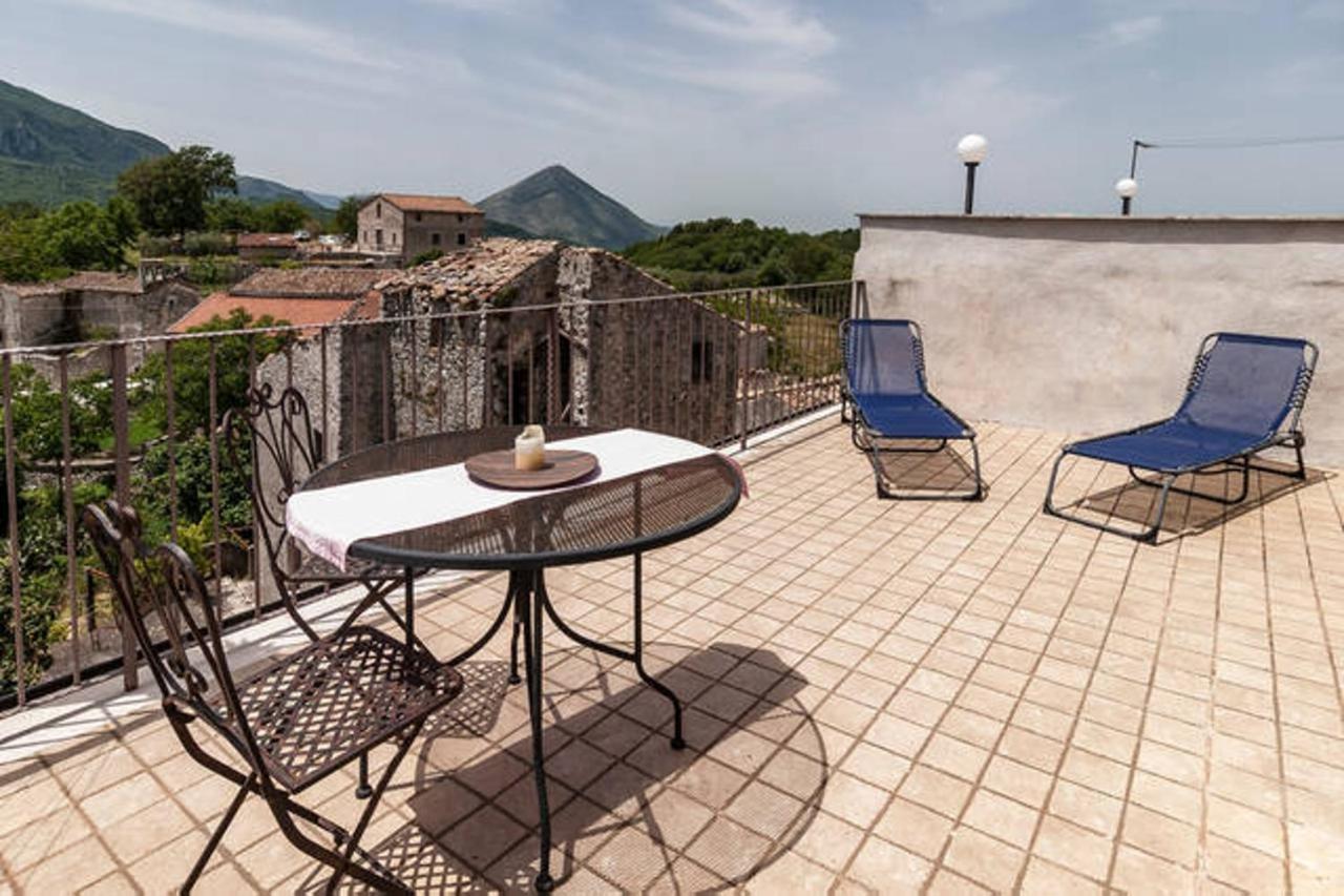 B&B Milleunapietra Romantic Guest House Ausonia Екстериор снимка